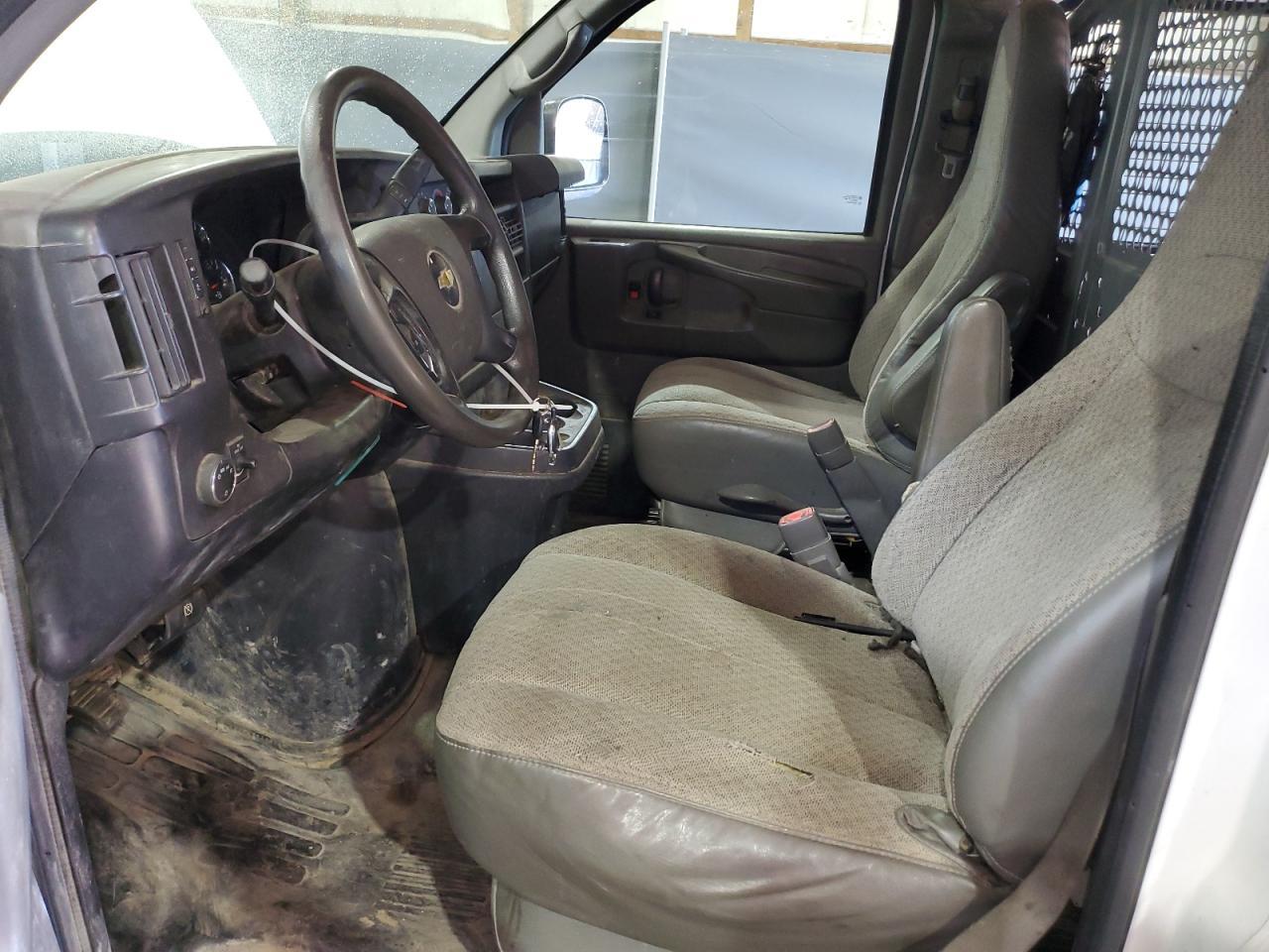 2013 Chevrolet Express G2500 - Image 7