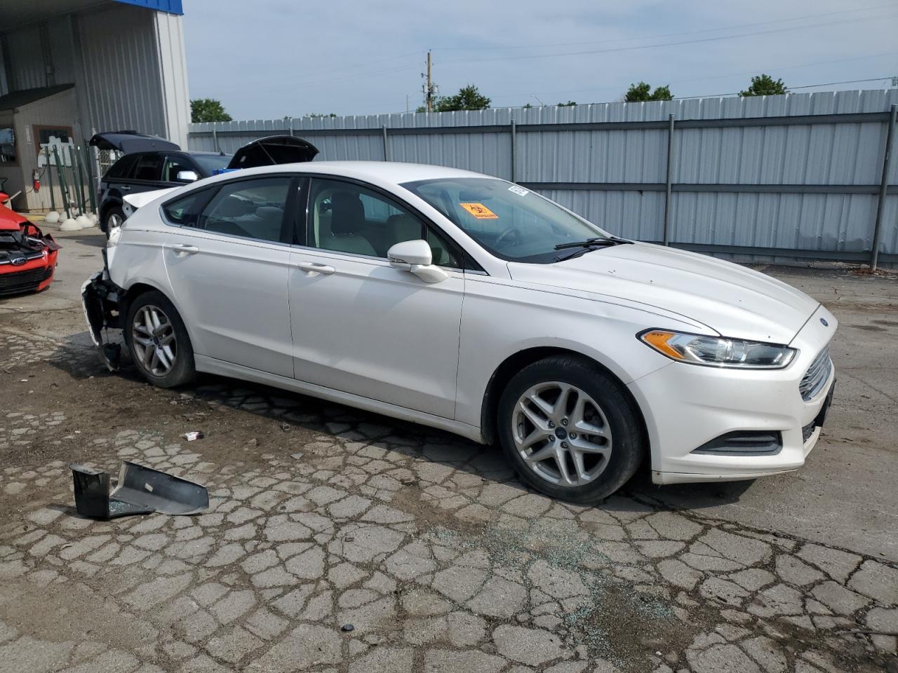 2013 Ford Fusion Se - Фото 4