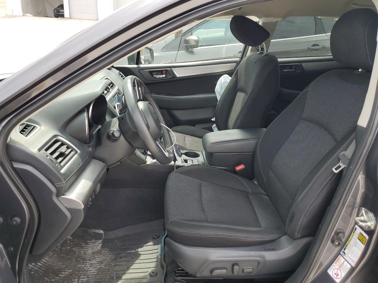 2019 Subaru Outback 2.5I Premium - Image 7