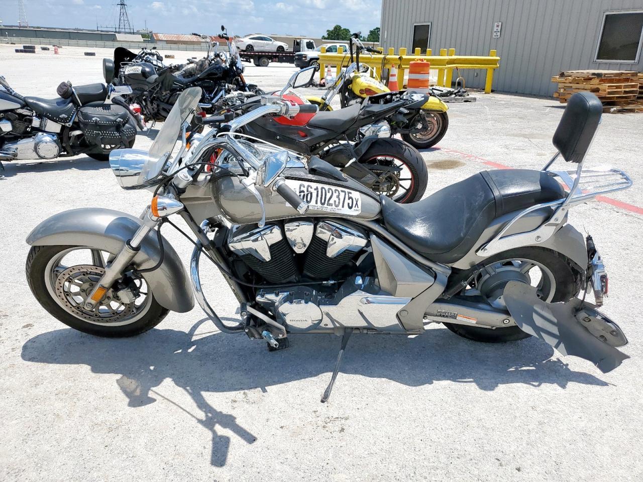 2012 Honda Vt1300 Cr - Image 3