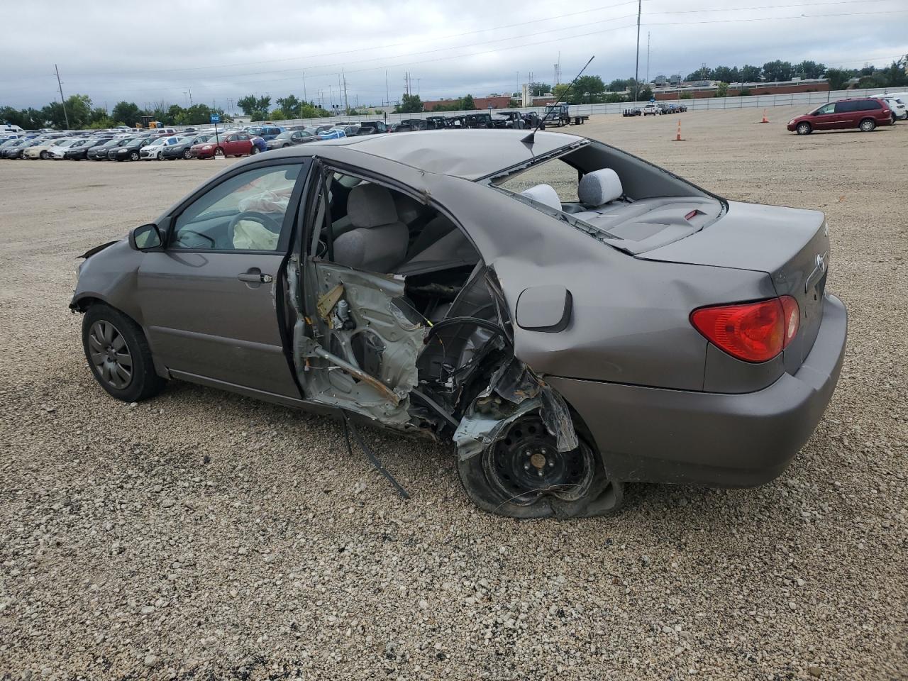 2003 Toyota Corolla Ce - Фото 2