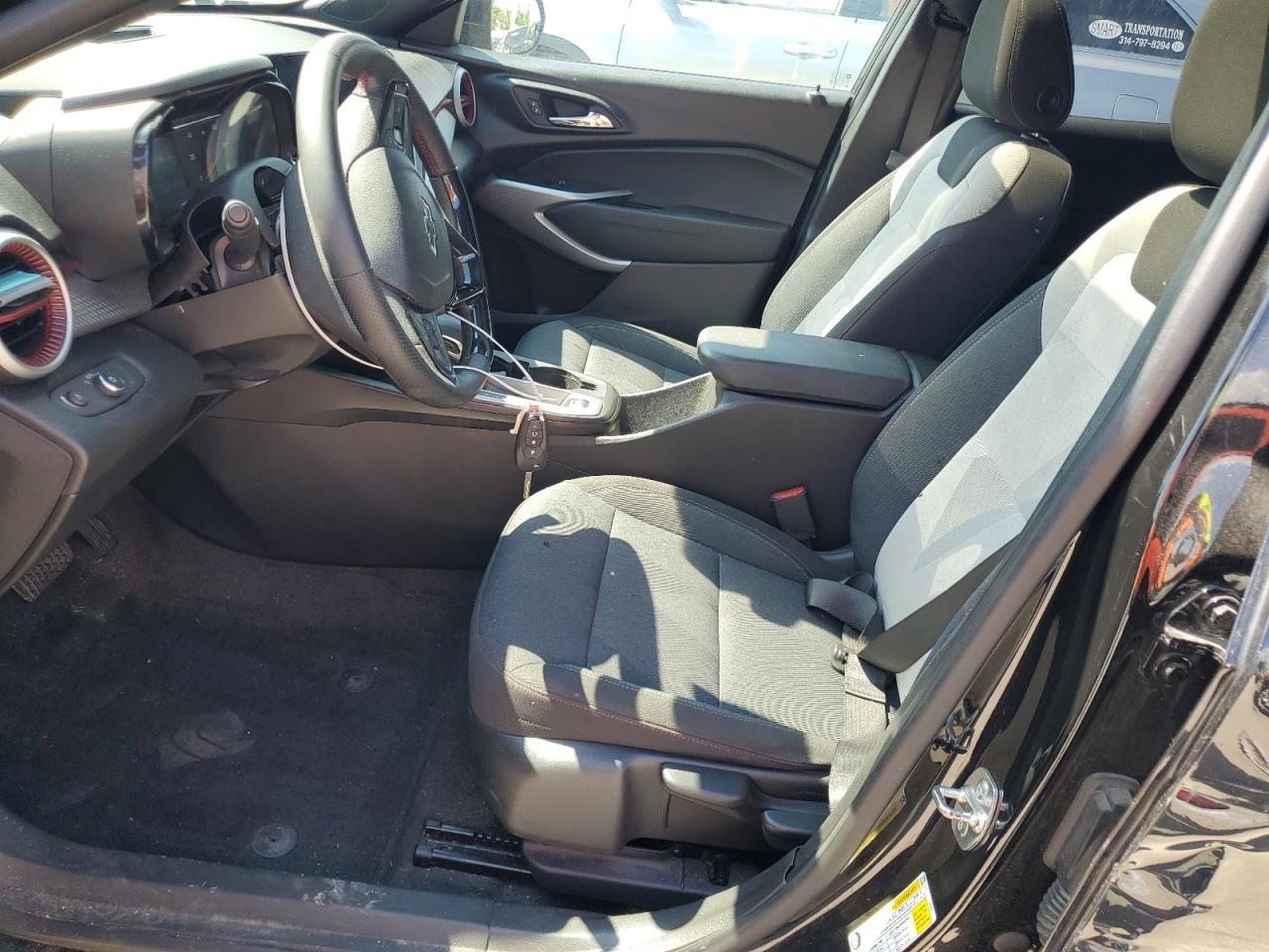 2025 Chevrolet Trax 1Rs - Фото 7