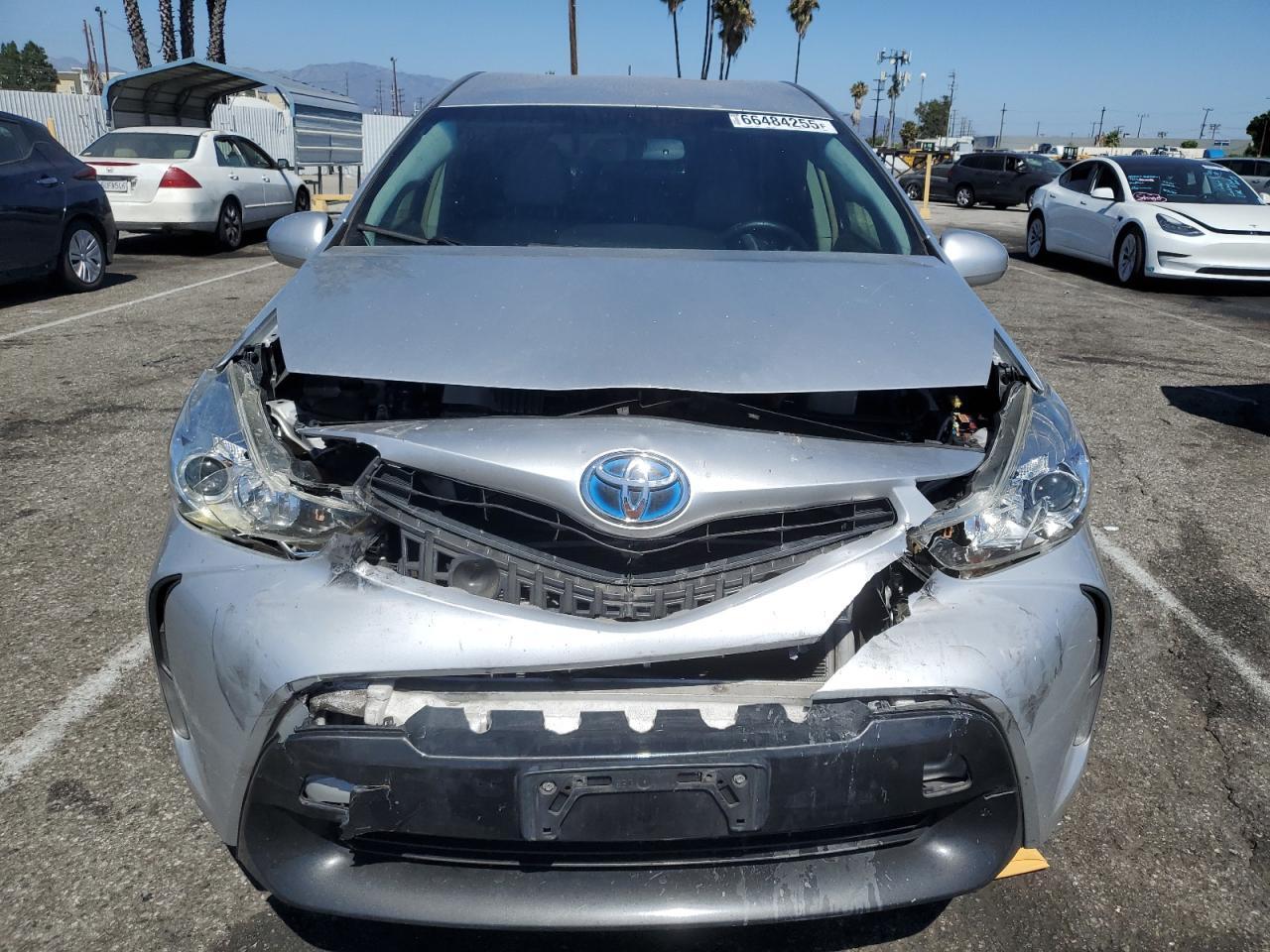 2017 Toyota Prius V - Фото 5