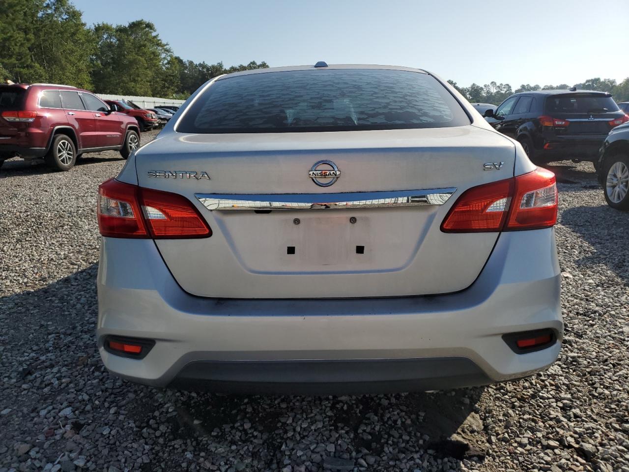2016 Nissan Sentra S - Фото 6