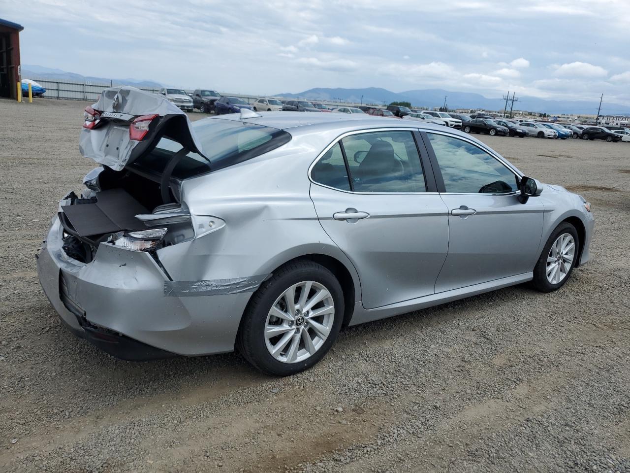 2023 Toyota Camry Le - Image 3