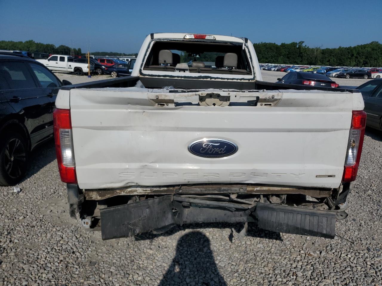 2017 Ford F250 Super Duty - Image 6