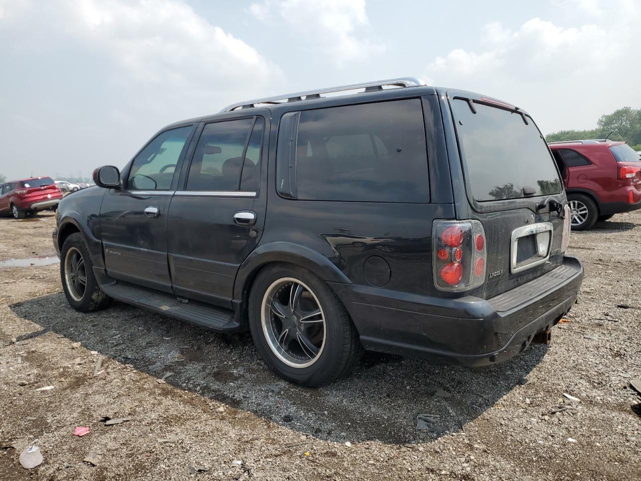 2001 Lincoln Navigator - Фото 2