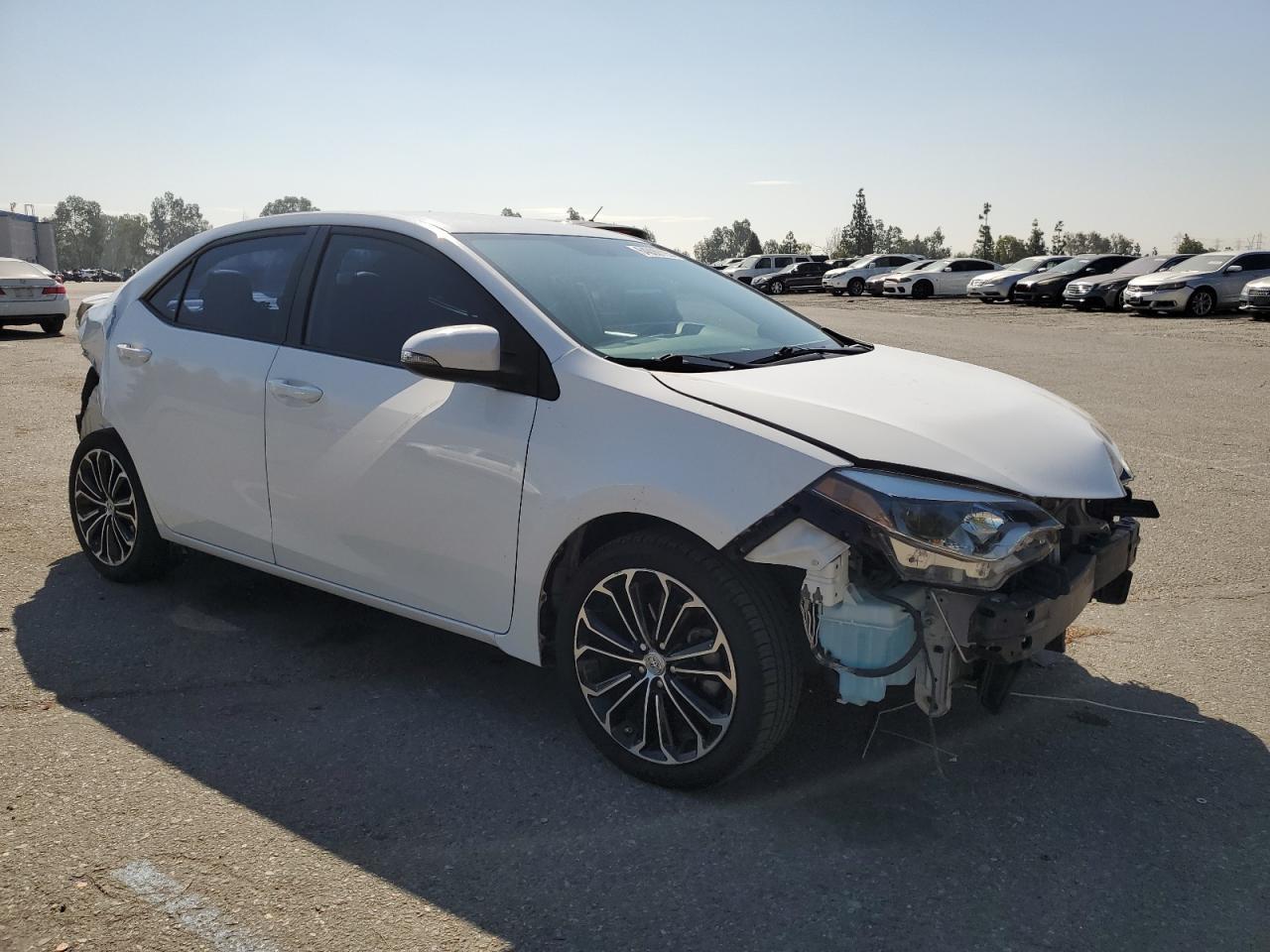 2014 Toyota Corolla L - Фото 4