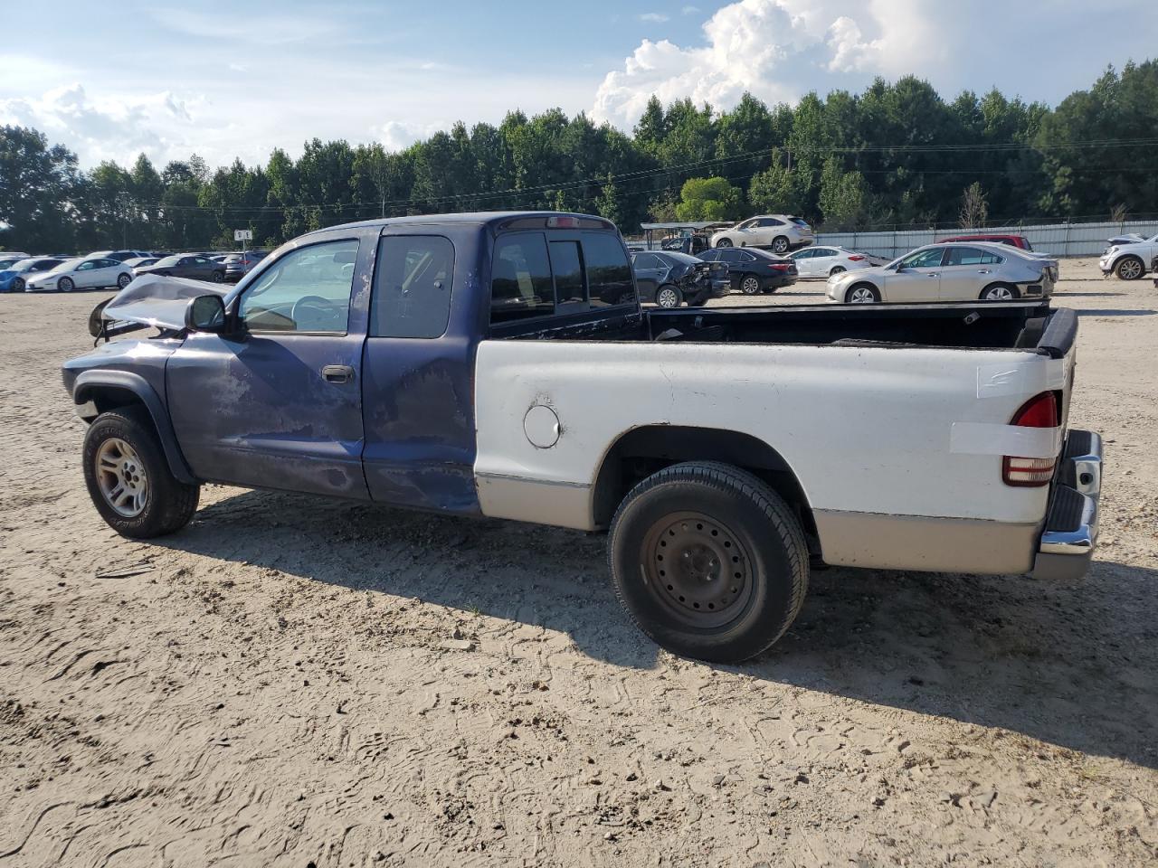 2003 Dodge Dakota Slt - Image 2