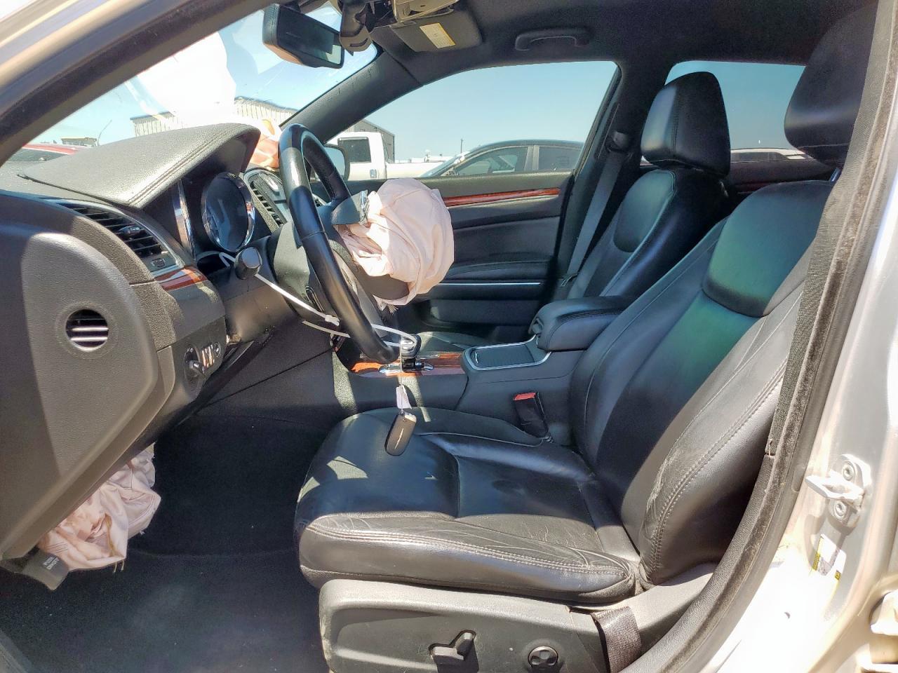 2012 Chrysler 300 Limited - Фото 7