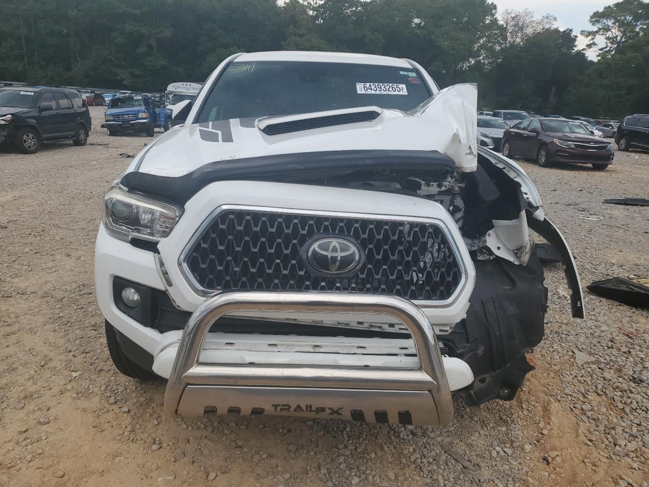 2018 Toyota Tacoma Double Cab - Image 5