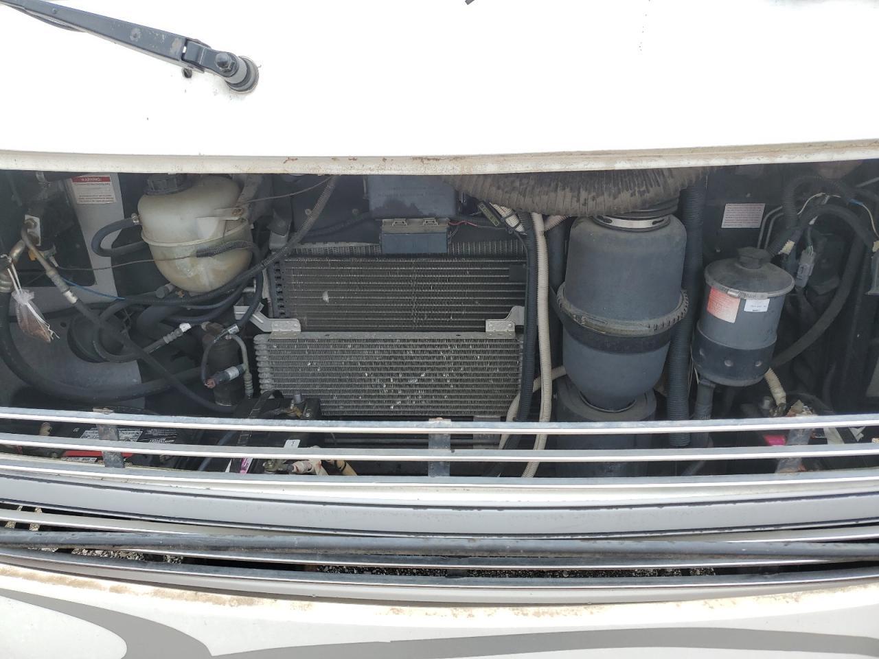 2001 Ford F550 Super Duty Stripped Chassis - Фото 7