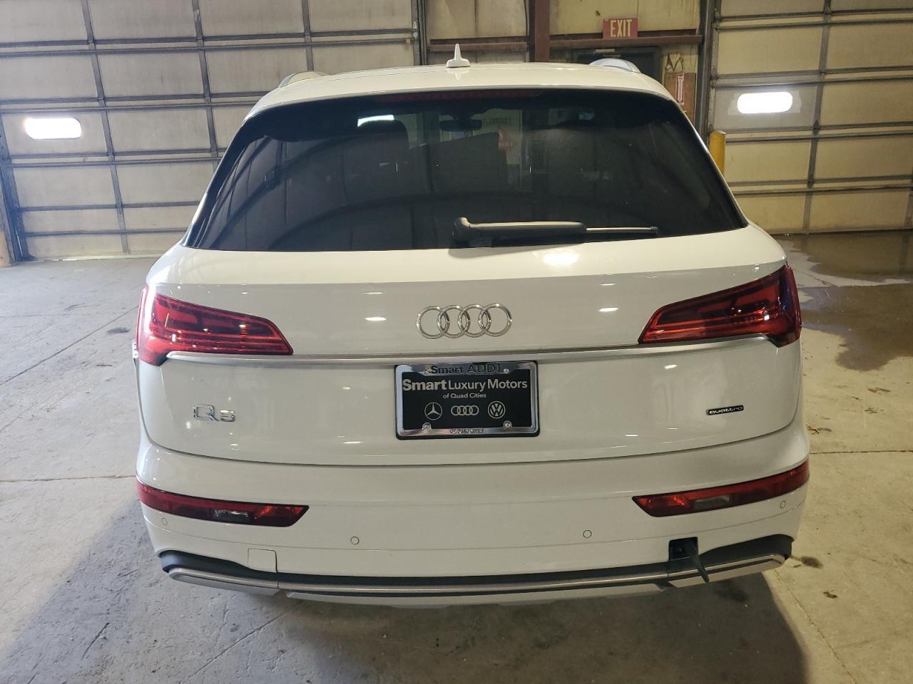 2022 Audi Q5 Premium 40 - Image 6