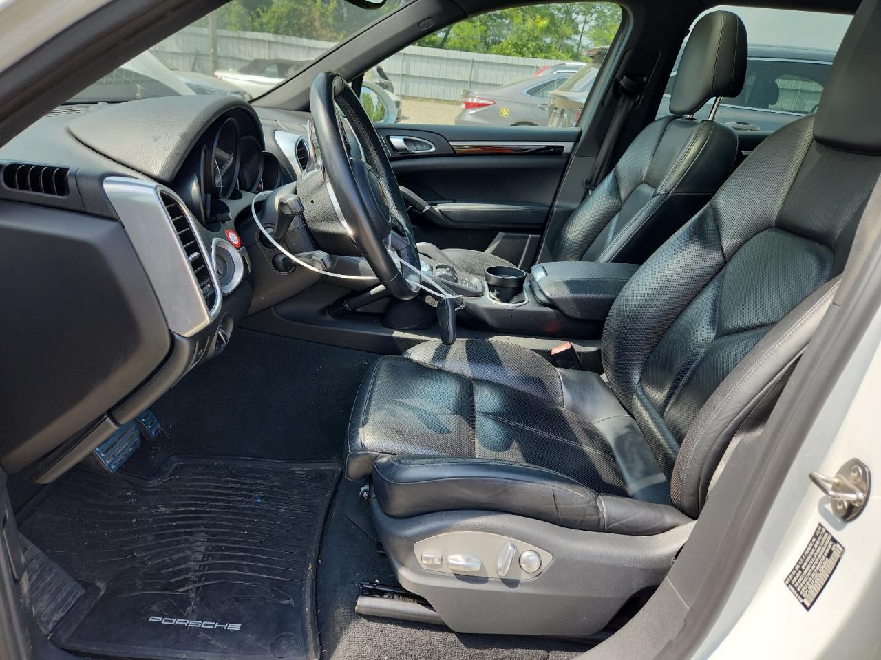 2016 Porsche Cayenne S - Фото 7