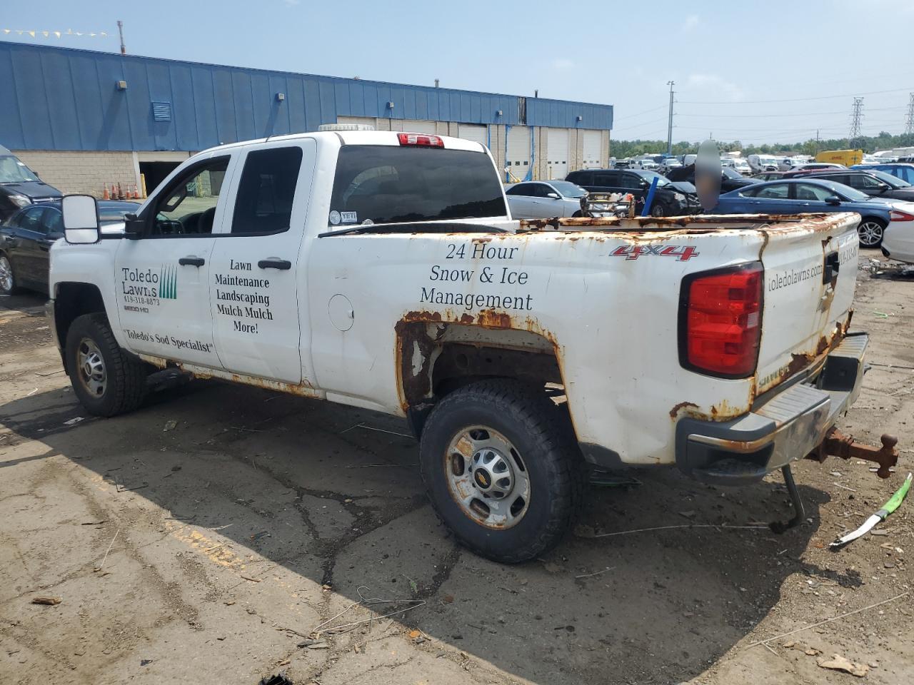 2015 Chevrolet Silverado K2500 Heavy Duty - Фото 2
