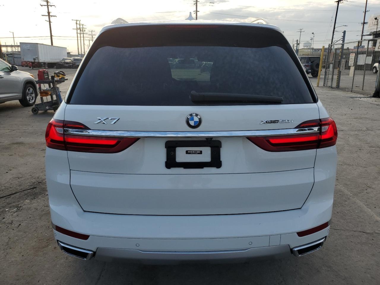 2019 BMW X7 xDrive50I - Фото 6