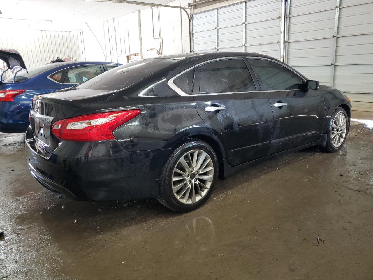 2016 Nissan Altima 2.5 - Фото 3