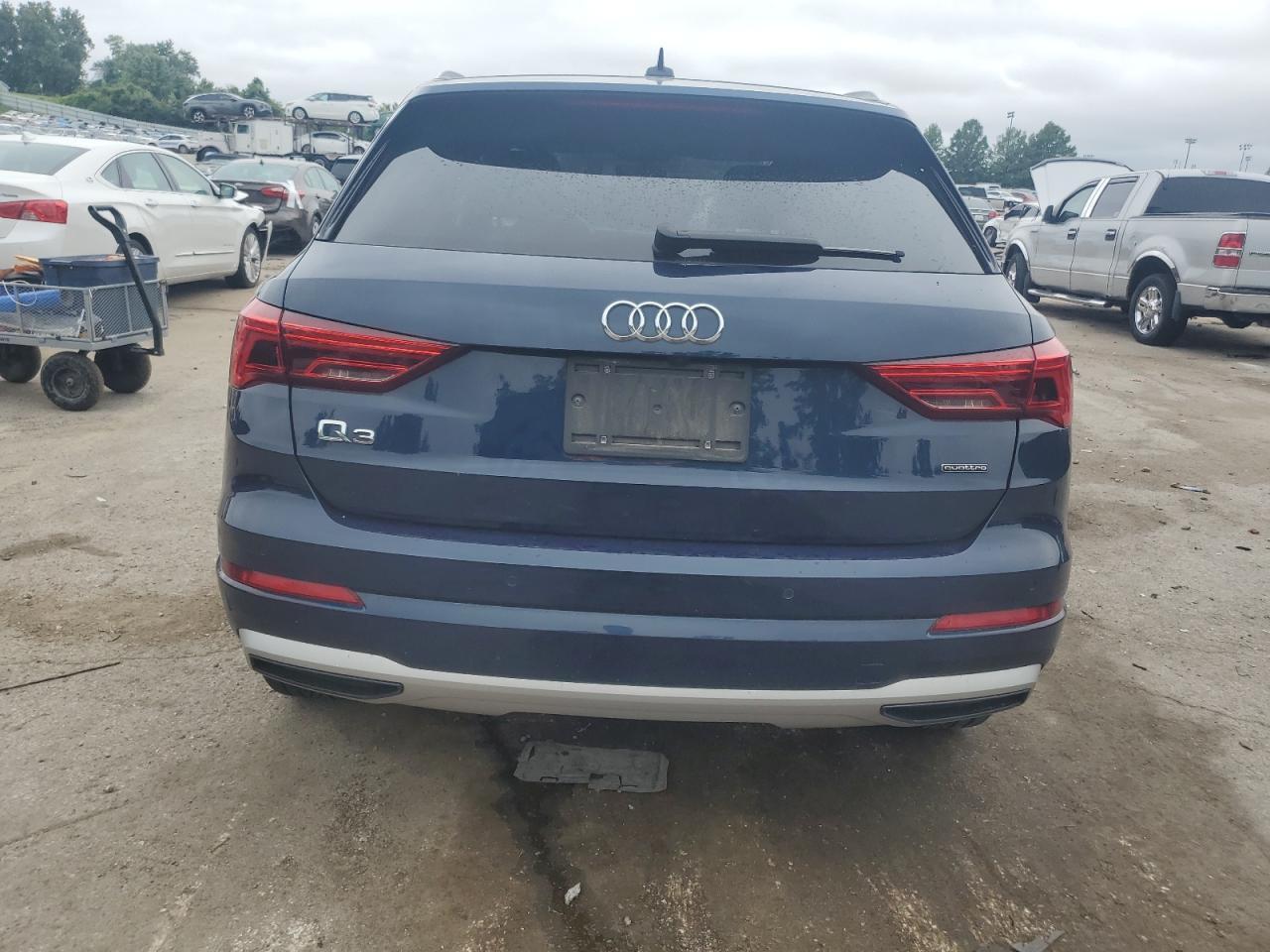 2020 Audi Q3 Premium - Фото 6