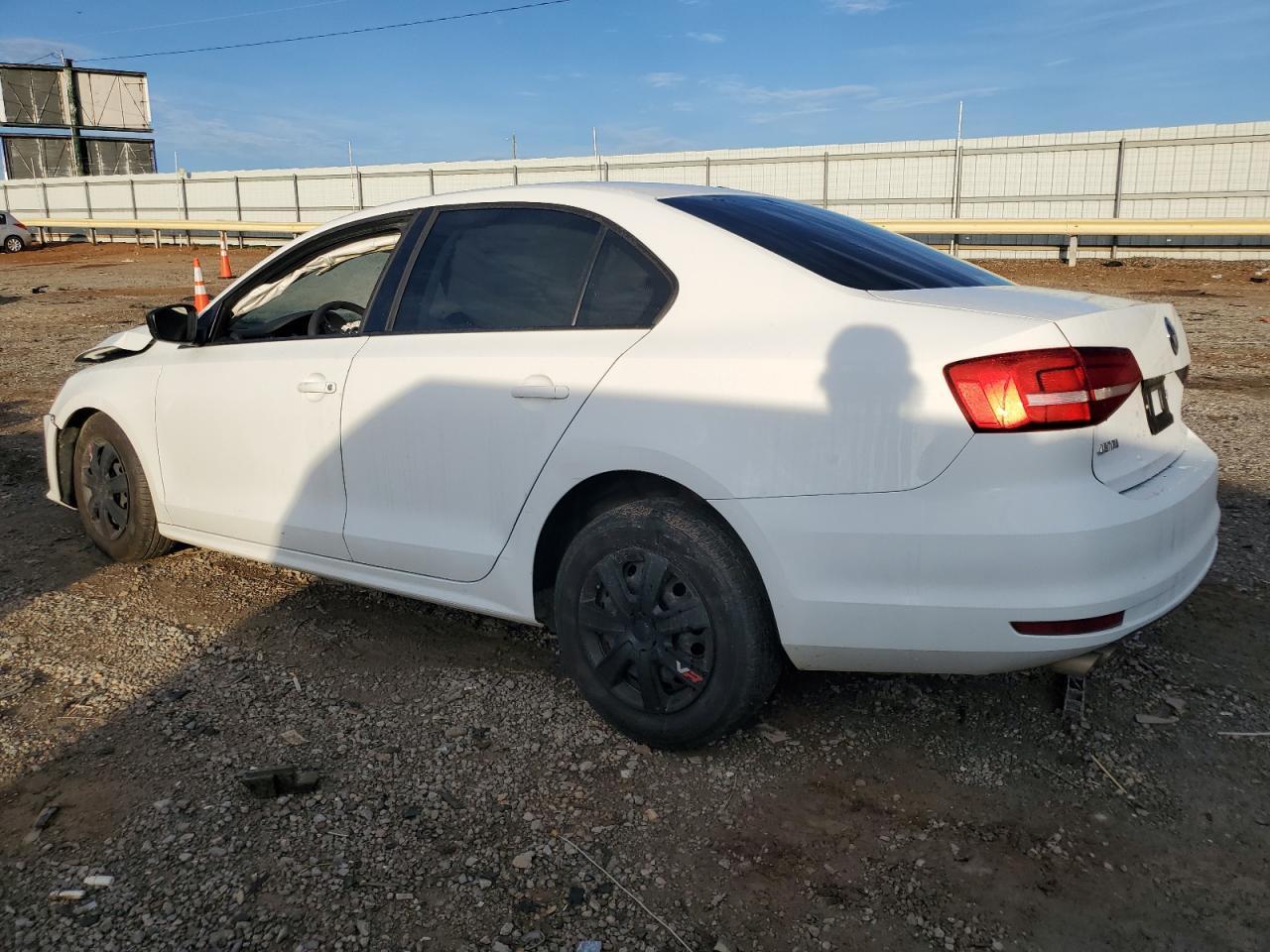 2015 Volkswagen Jetta Base - Фото 2