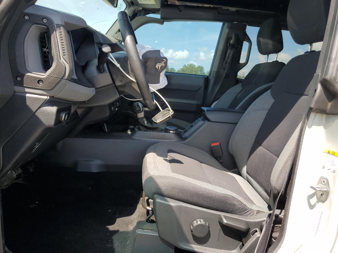 2023 Ford Bronco Base - Фото 7