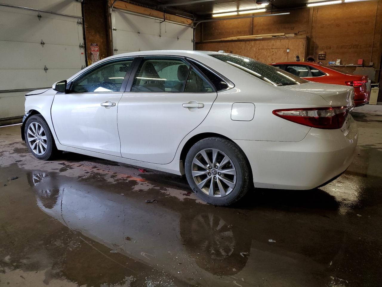 2016 Toyota Camry Le - Image 2