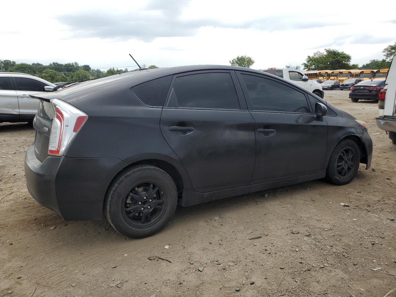 2015 Toyota Prius - Image 3