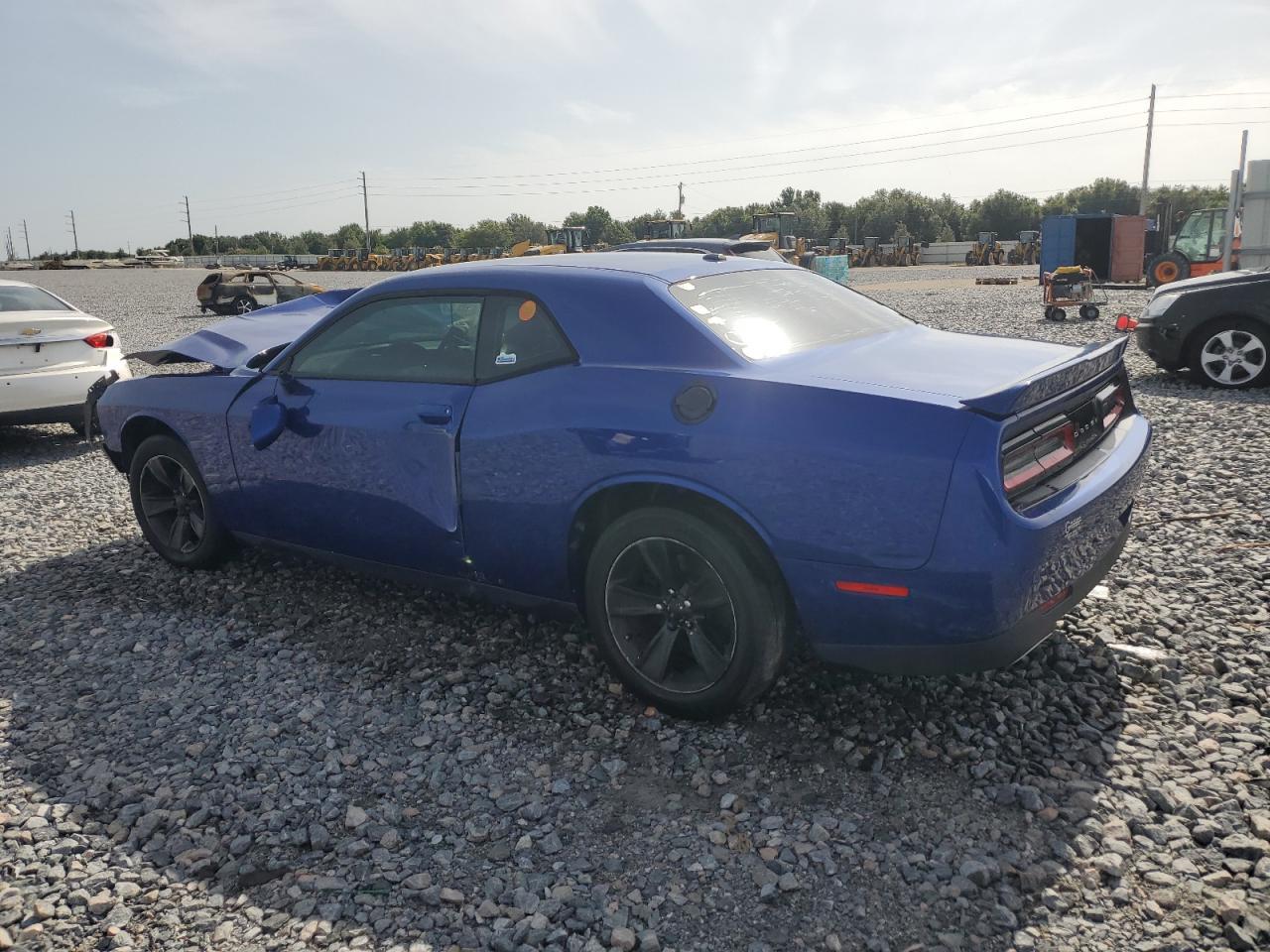 2019 Dodge Challenger Sxt - Фото 2
