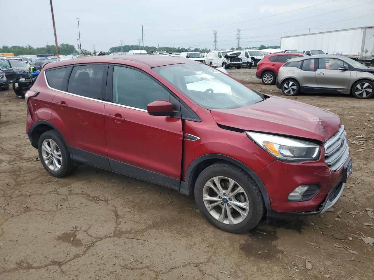 2017 Ford Escape Se - Фото 4