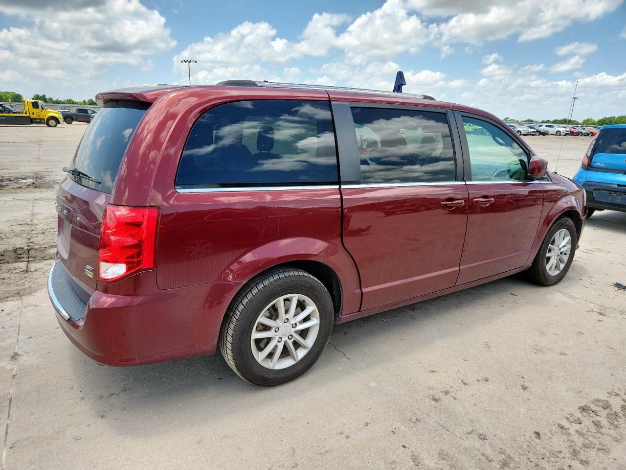 2019 Dodge Grand Caravan Sxt - Фото 3