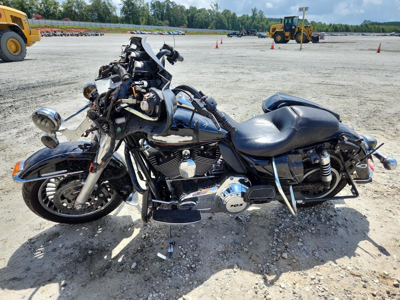 2012 Harley-Davidson Flhtk Electra Glide Ultra Limited - Image 3