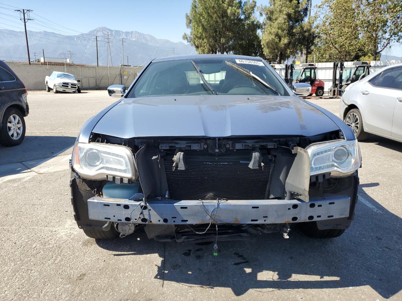 2011 Chrysler 300 Limited - Фото 5