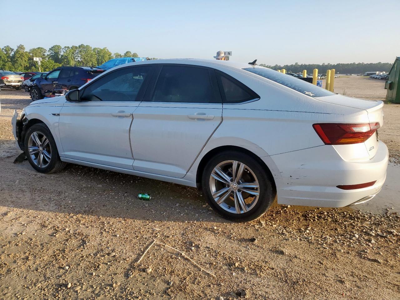 2019 Volkswagen Jetta S - Фото 2