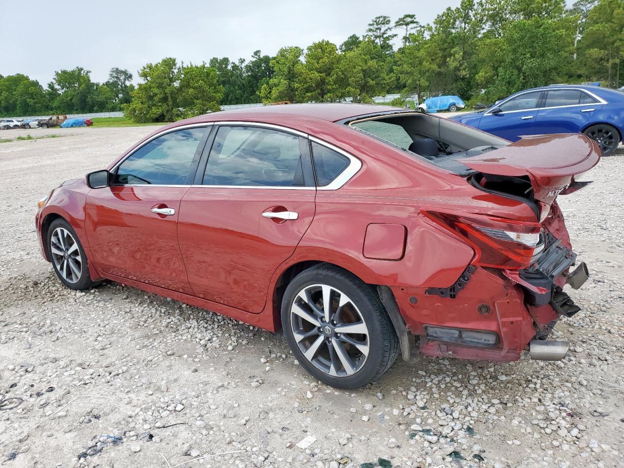 2017 Nissan Altima 2.5 - Фото 2
