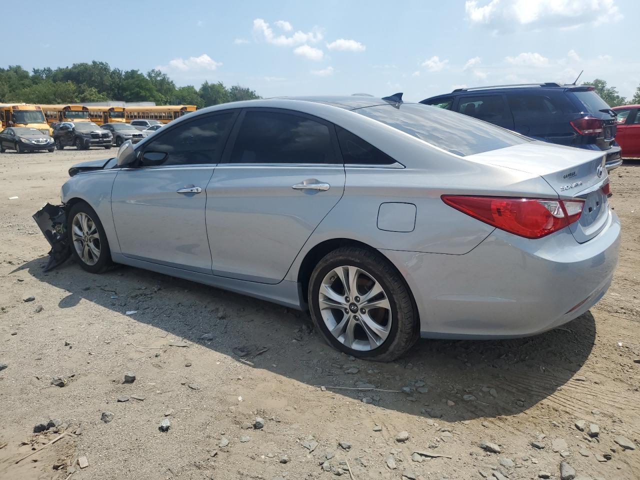 2013 Hyundai Sonata Se - Фото 2