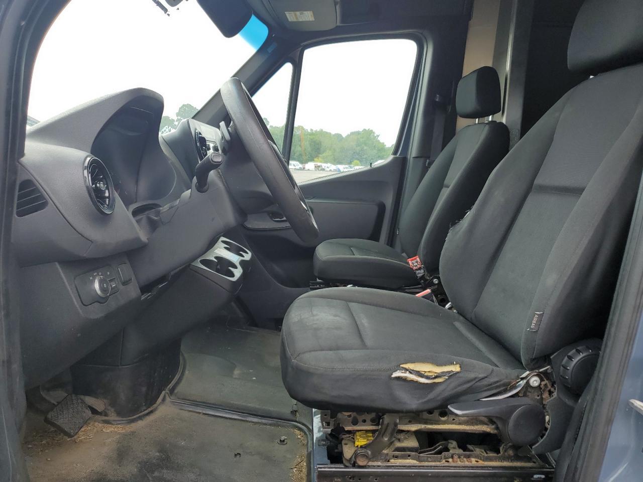 2019 Mercedes-Benz Sprinter 2500/3500 - Фото 7