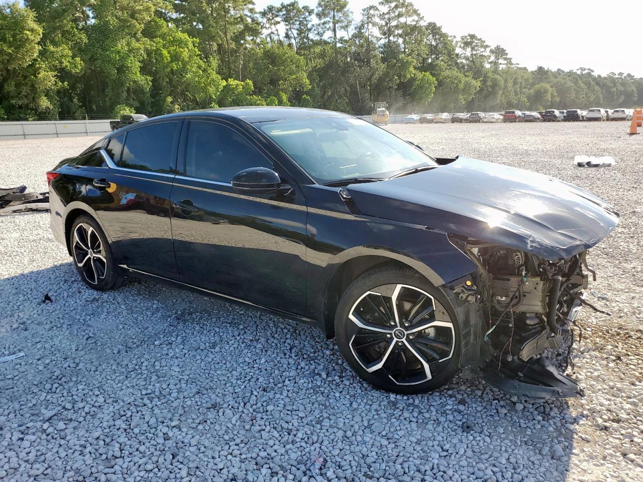 2024 Nissan Altima Sr - Фото 4