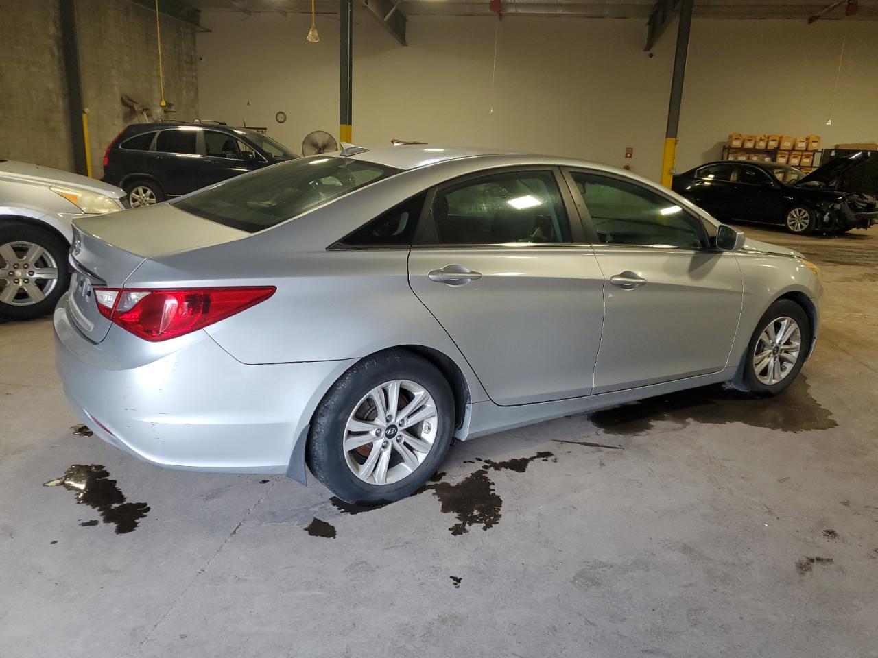 2013 Hyundai Sonata Gls - Фото 3