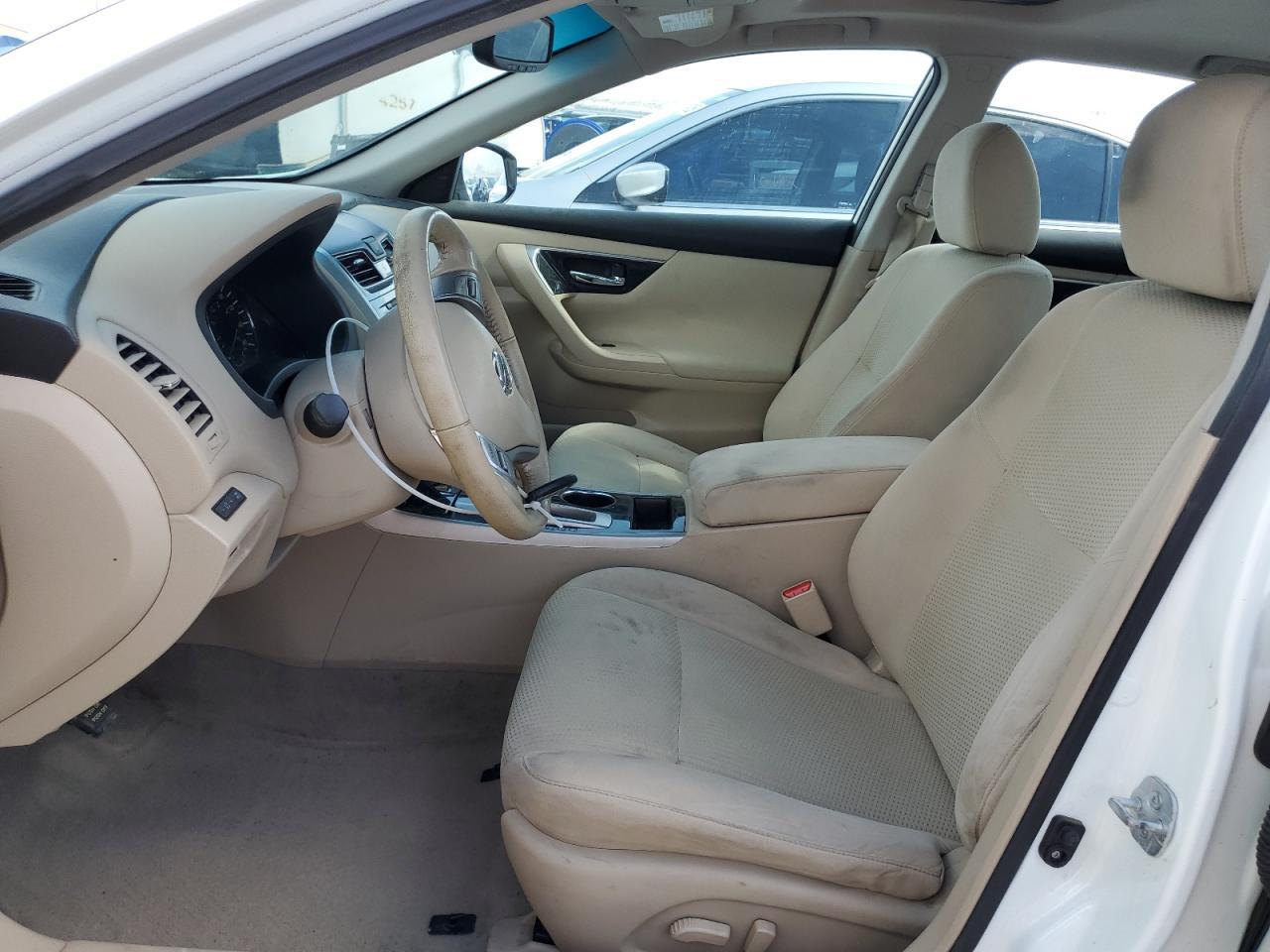 2014 Nissan Altima 2.5 - Image 7