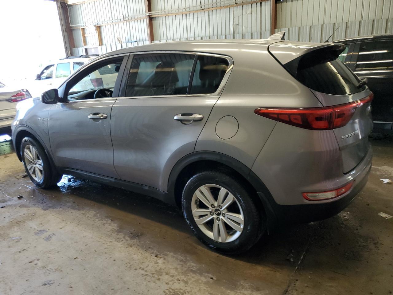 2017 Kia Sportage Lx - Image 2