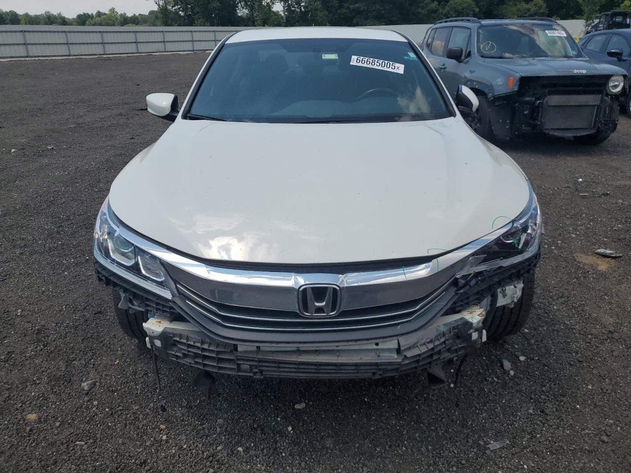 2017 Honda Accord Sport Special Edition - Фото 5