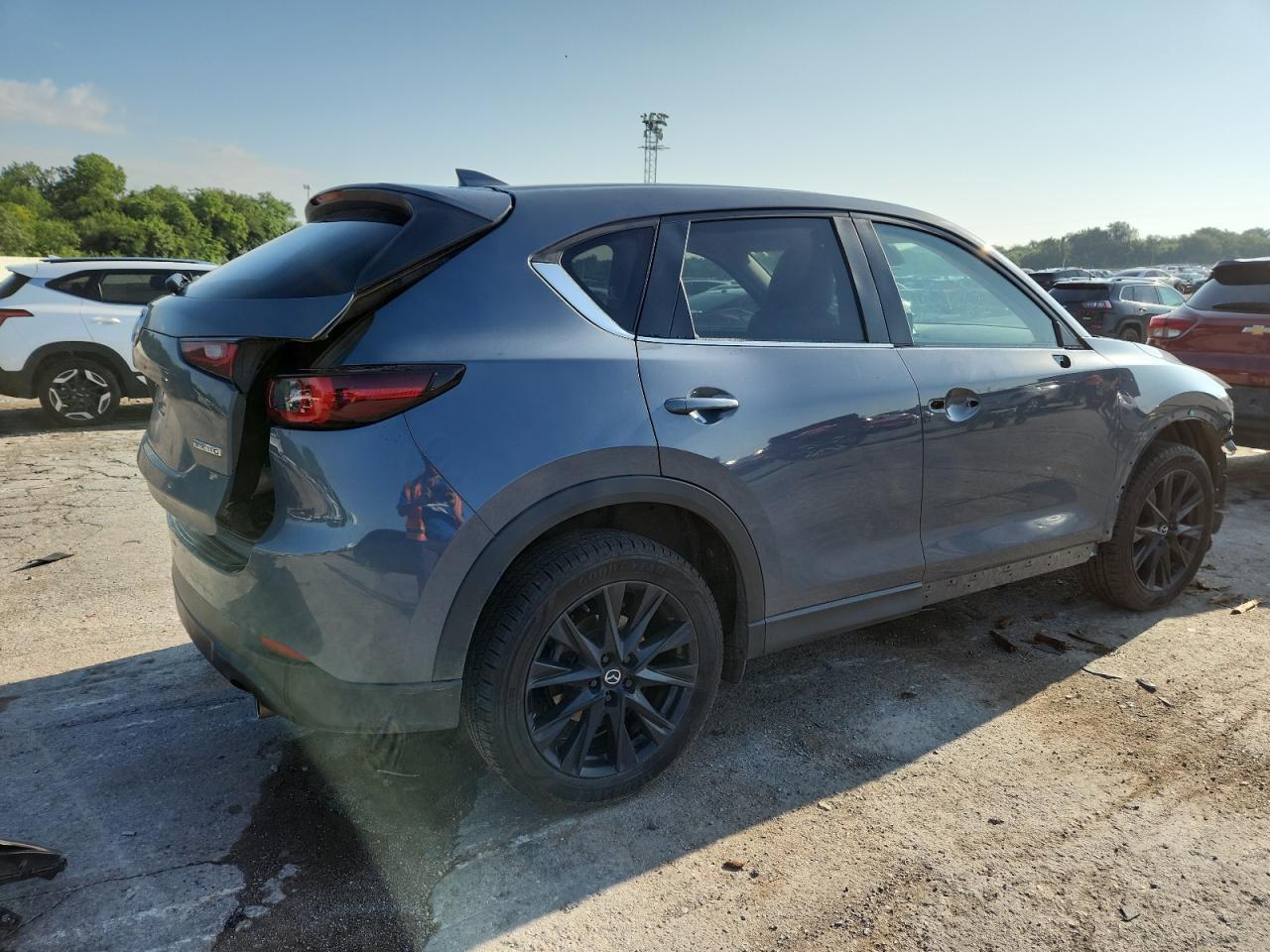 2022 Mazda Cx-5 Preferred - Image 3