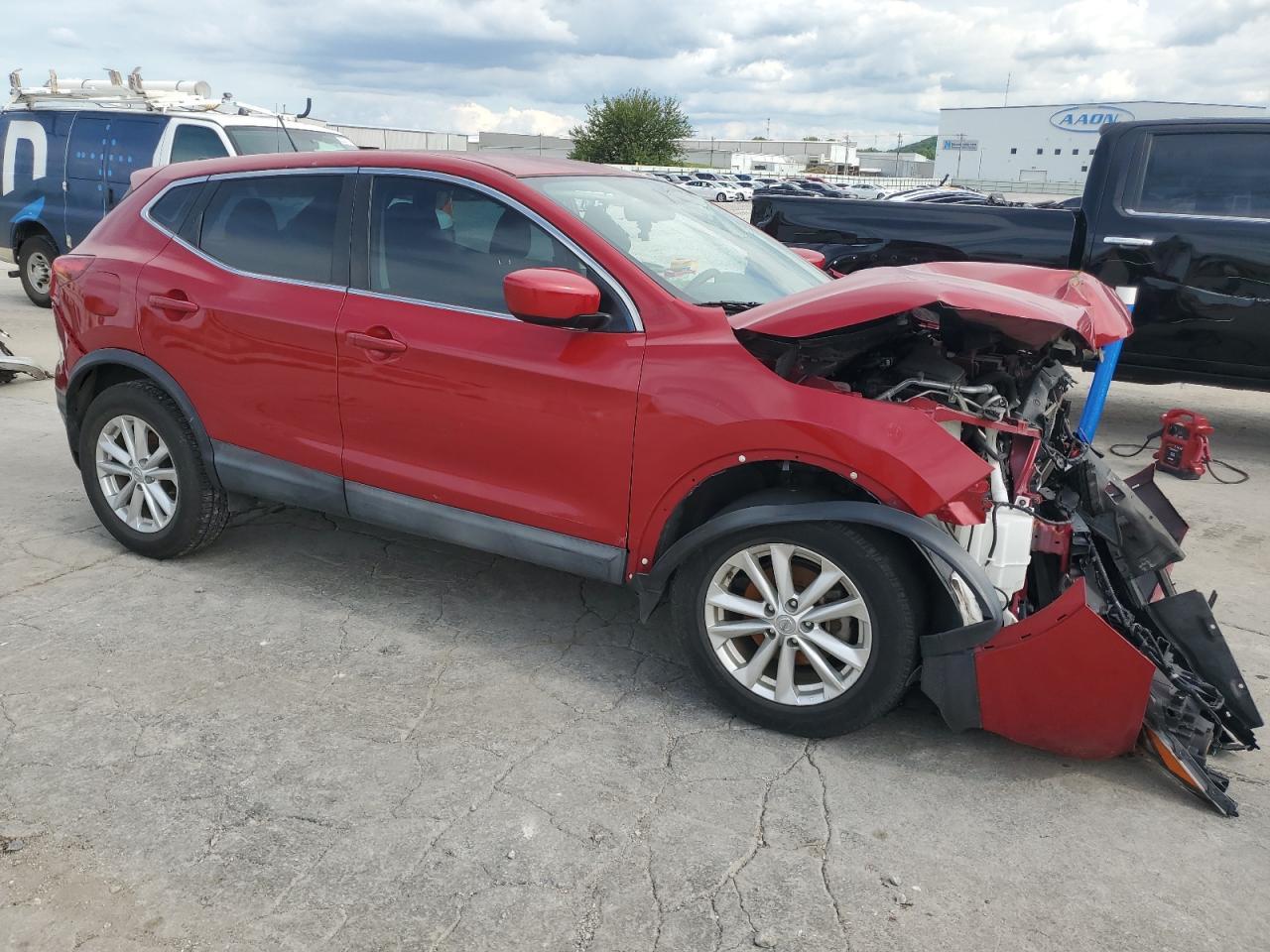 2017 Nissan Rogue Sport S - Фото 4