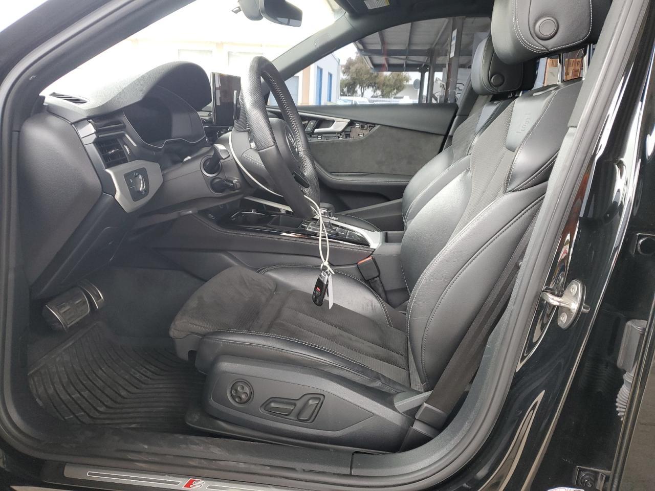 2020 Audi A4 Premium Plus - Фото 7