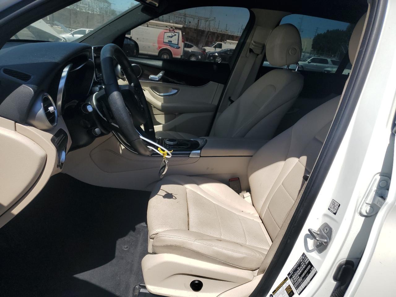 2017 Mercedes-Benz Glc 300 - Фото 7