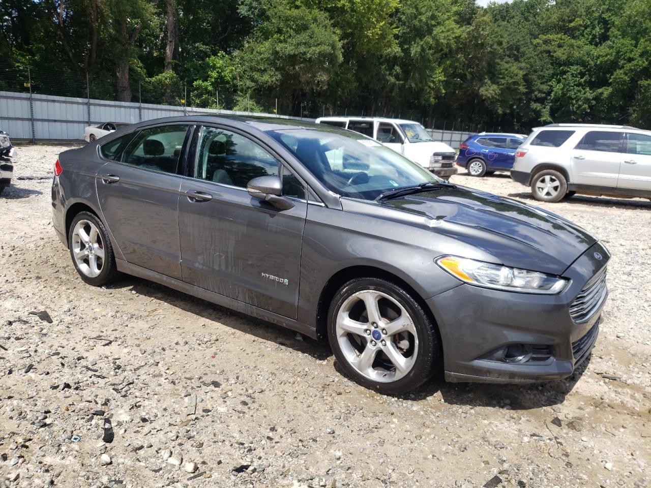 2014 Ford Fusion Se Hybrid - Image 4