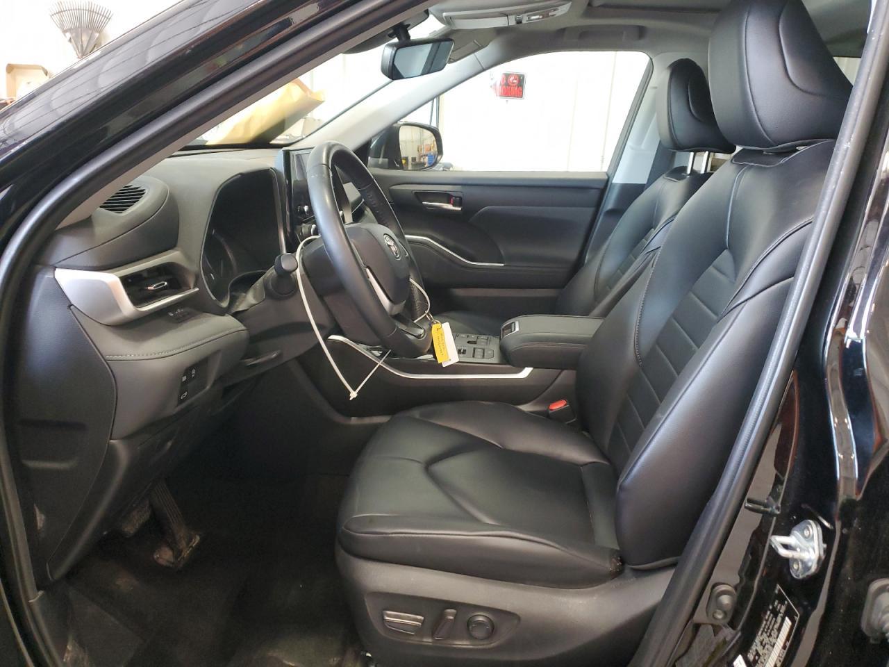 2023 Toyota Highlander L - Фото 7