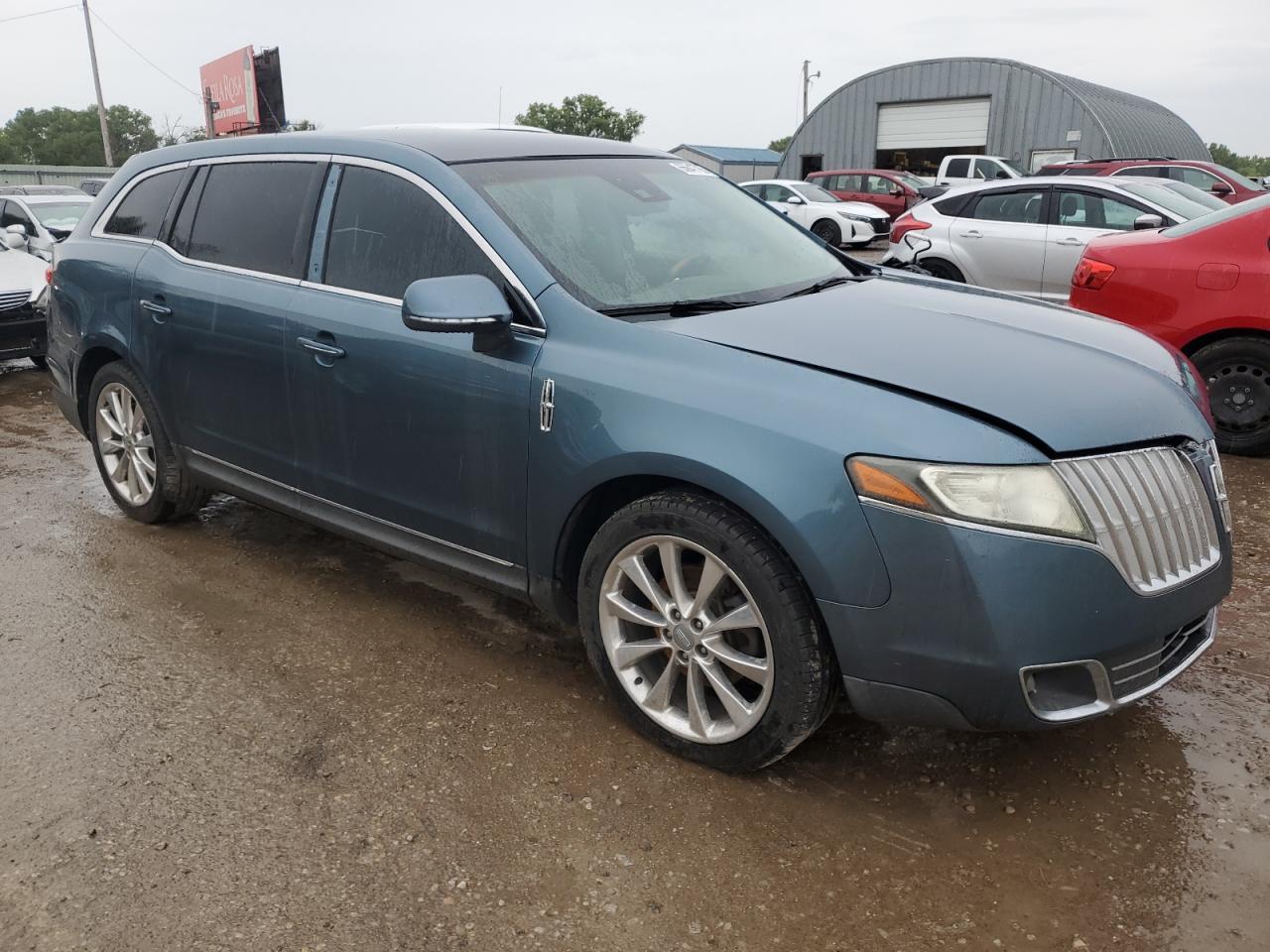 2010 Lincoln Mkt - Image 4