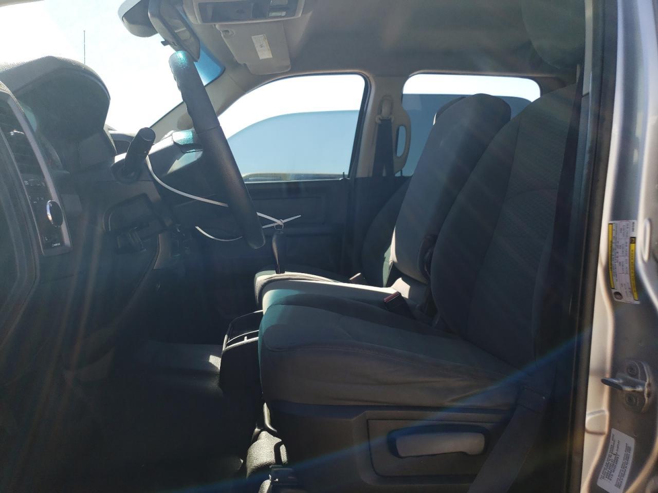 2014 Ram 2500 St - Image 7