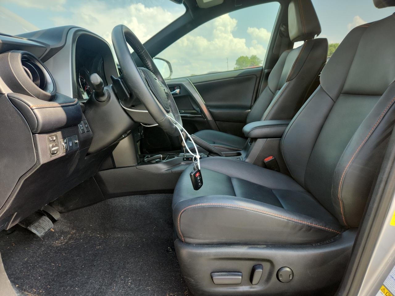 2018 Toyota Rav4 Se - Image 7