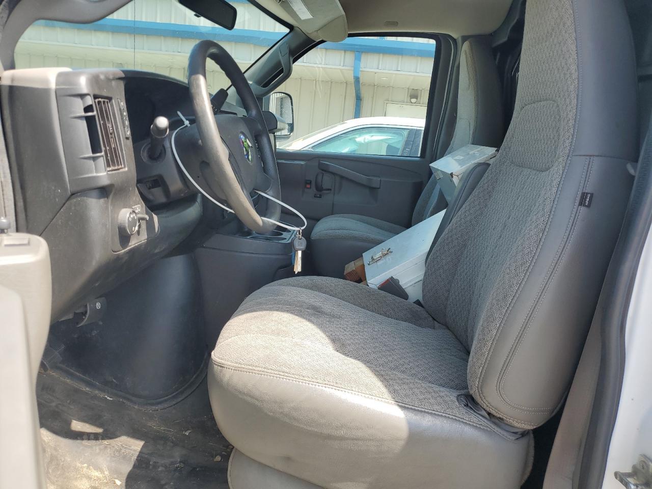 2018 Chevrolet Express G2500 - Image 7